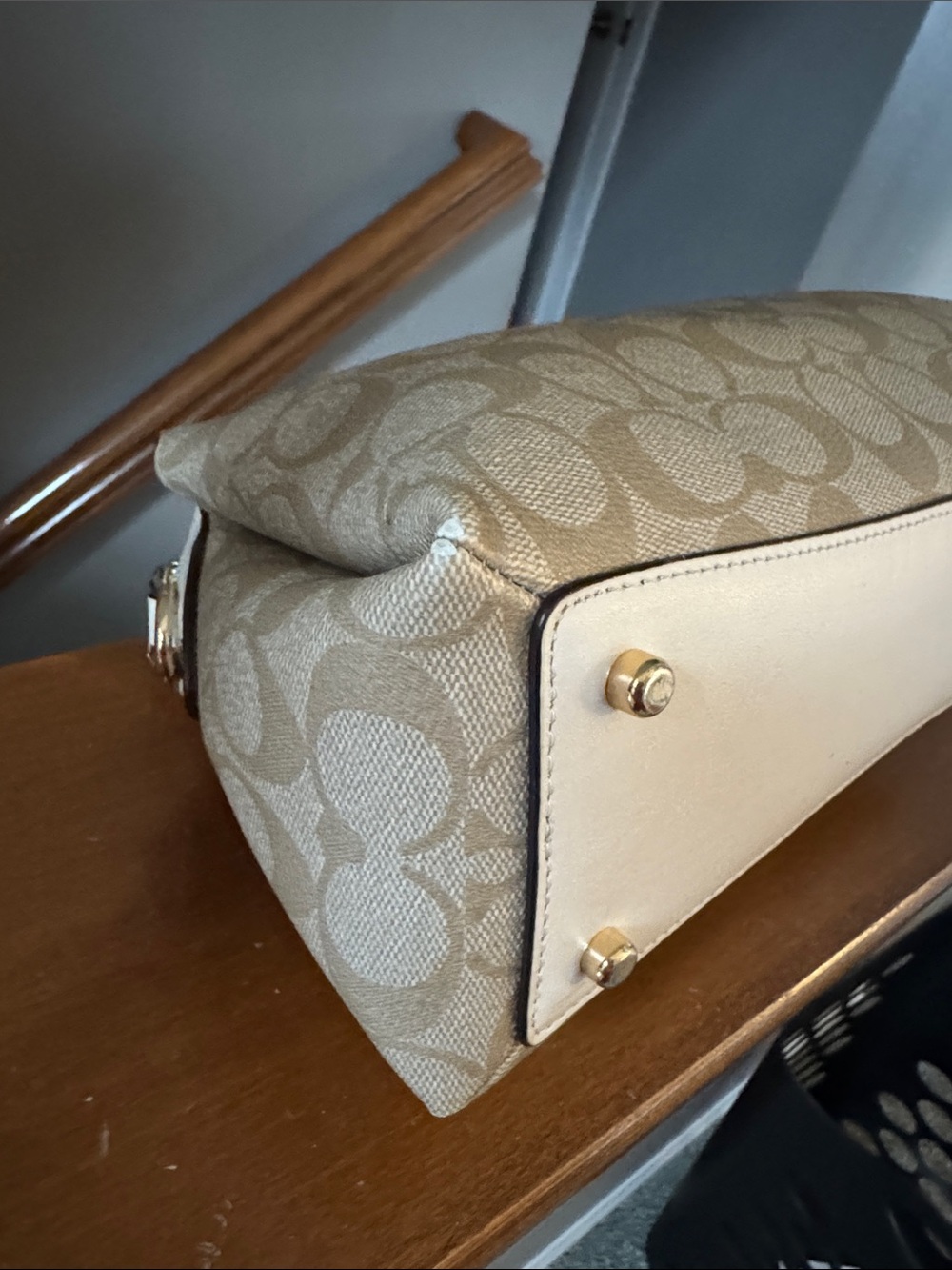 ❤️Coach Mini Lillie Carryall In Signature Canvas ❤️ - Picture 5 of 17